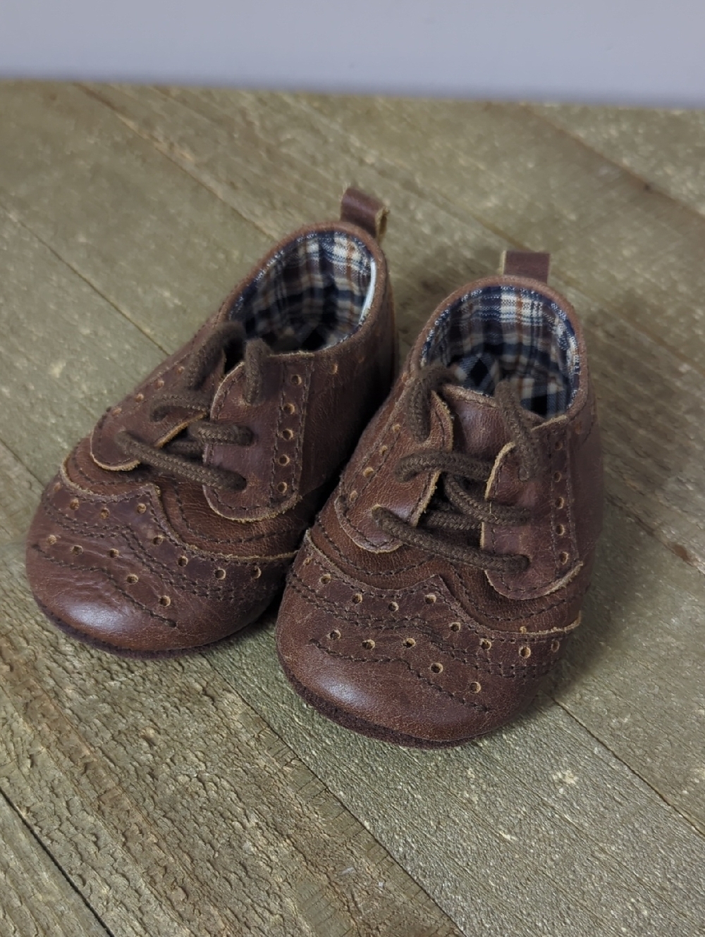 Wendy Belissimo Leather Classic Brown Baby Brogue Shoes
